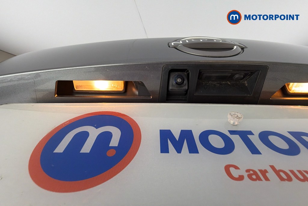 Nissan Juke N-Connecta Manual Petrol SUV - Stock Number (1635881) - 36th supplementary image