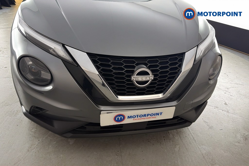 Nissan Juke N-Connecta Manual Petrol SUV - Stock Number (1635881) - 45th supplementary image