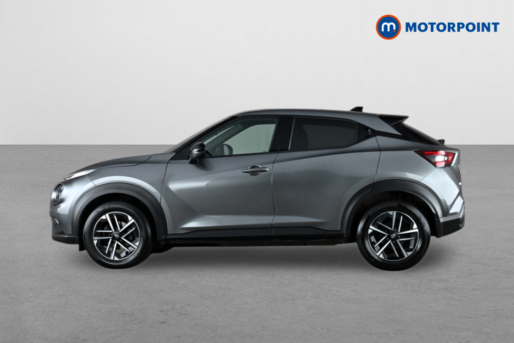 Nissan Juke N-Connecta Manual Petrol SUV - Stock Number (1635881) - Passenger side