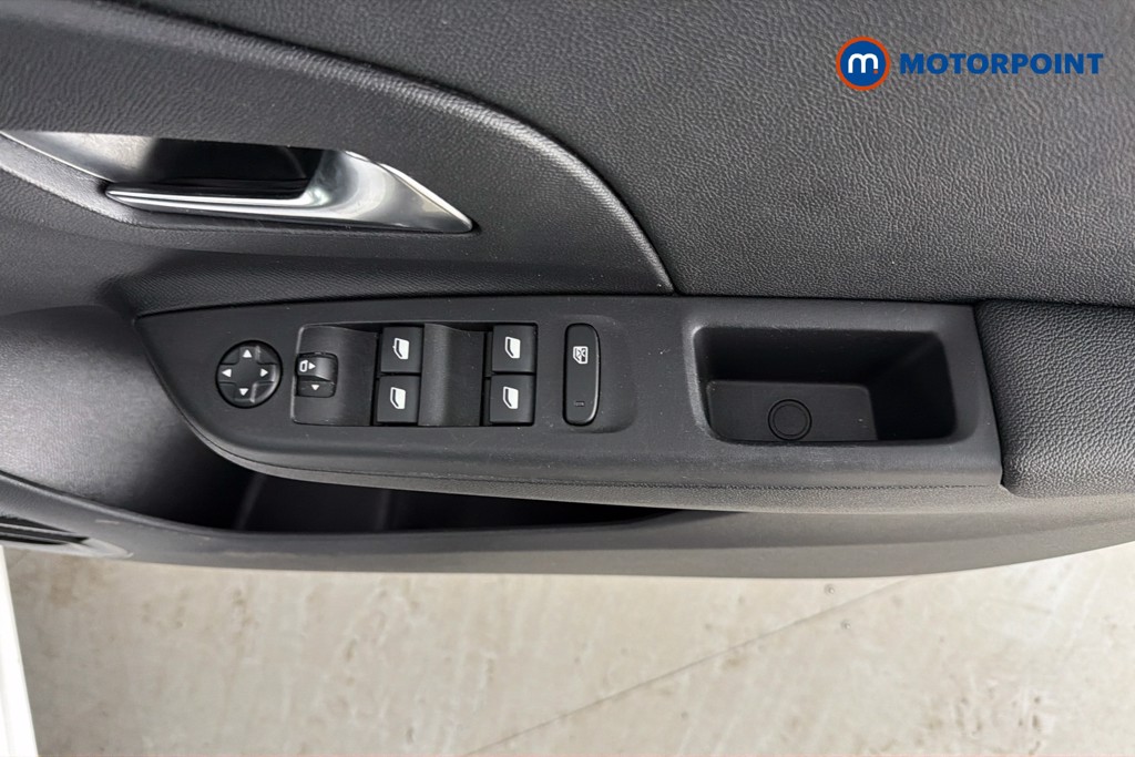 Vauxhall Corsa GS Manual Petrol Hatchback - Stock Number (1636320) - 20th supplementary image