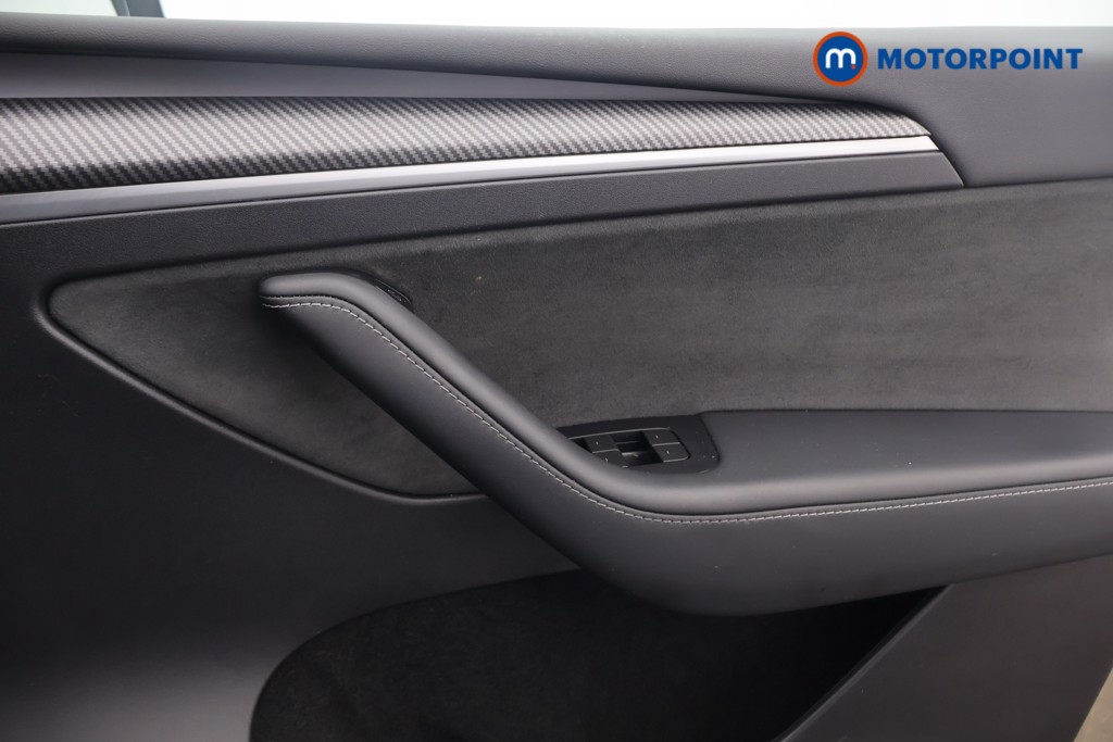 Tesla Model Y Rwd 5Dr Auto Automatic Electric SUV - Stock Number (1636627) - 7th supplementary image