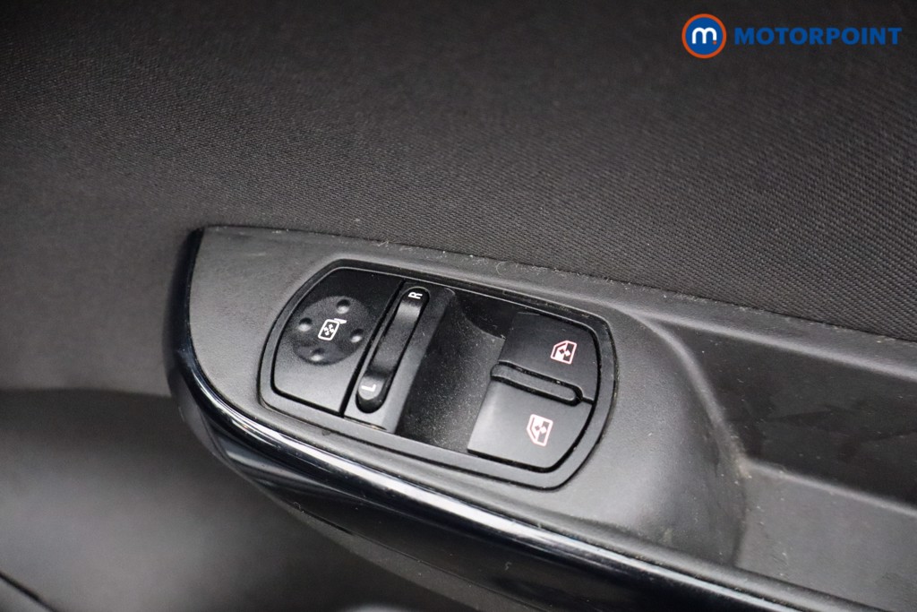 Vauxhall Corsa SRI Manual Petrol Hatchback - Stock Number (1637644) - 3rd supplementary image