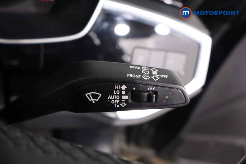 Audi Q3 Technik Manual Petrol SUV - Stock Number (1637967) - 15th supplementary image