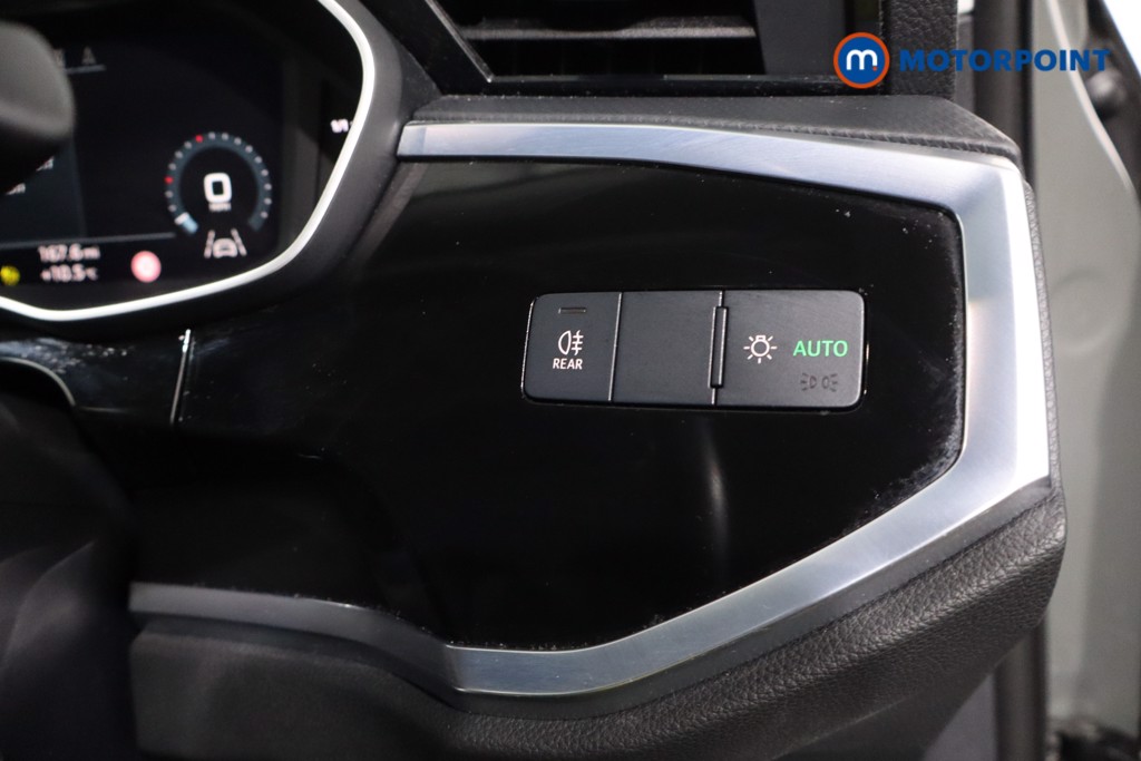 Audi Q3 Technik Manual Petrol SUV - Stock Number (1637967) - 17th supplementary image