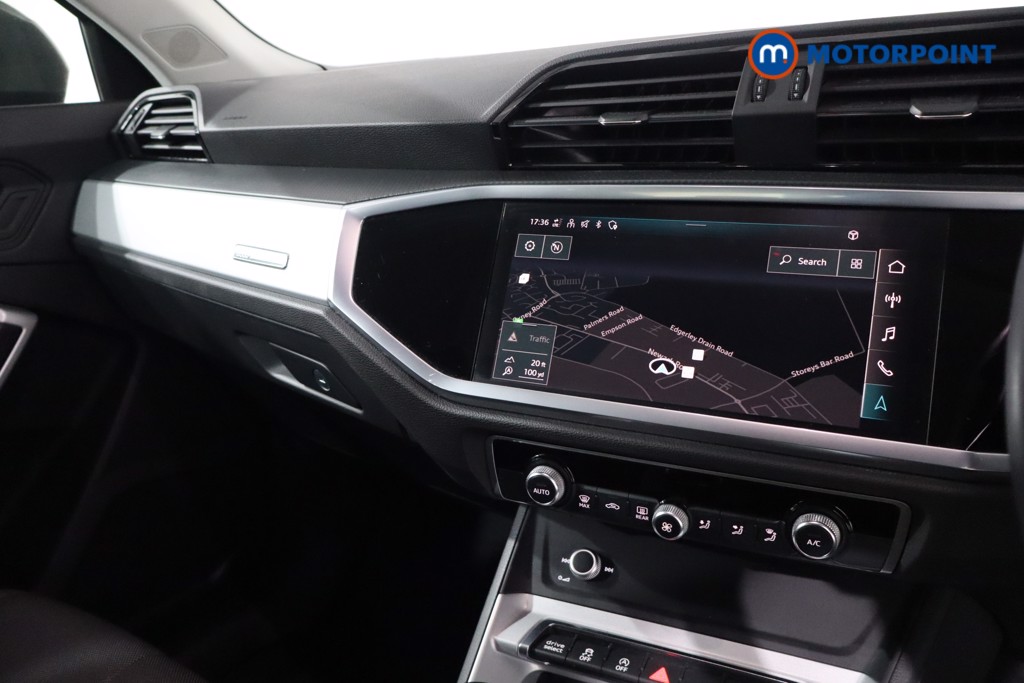 Audi Q3 Technik Manual Petrol SUV - Stock Number (1637967) - 18th supplementary image
