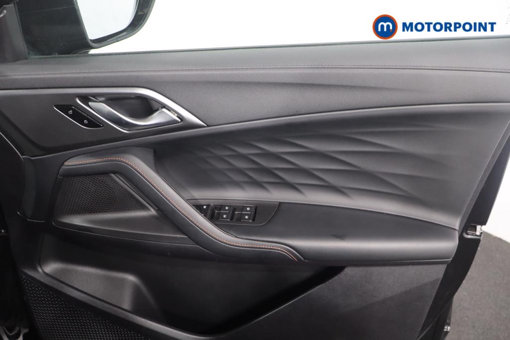 Mg Motor Uk HS Trophy Automatic Petrol-Electric Hybrid SUV - Stock Number (1638272) - 9th supplementary image