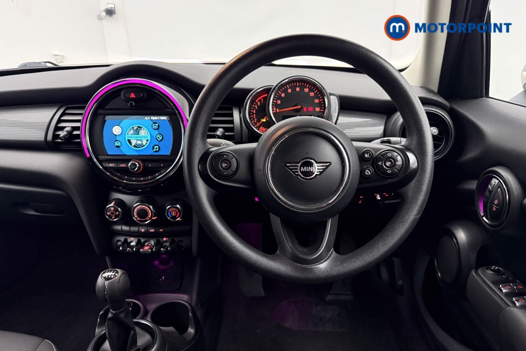 Mini Hatchback Cooper Classic Manual Petrol Hatchback - Stock Number (1638636) - 2nd supplementary image