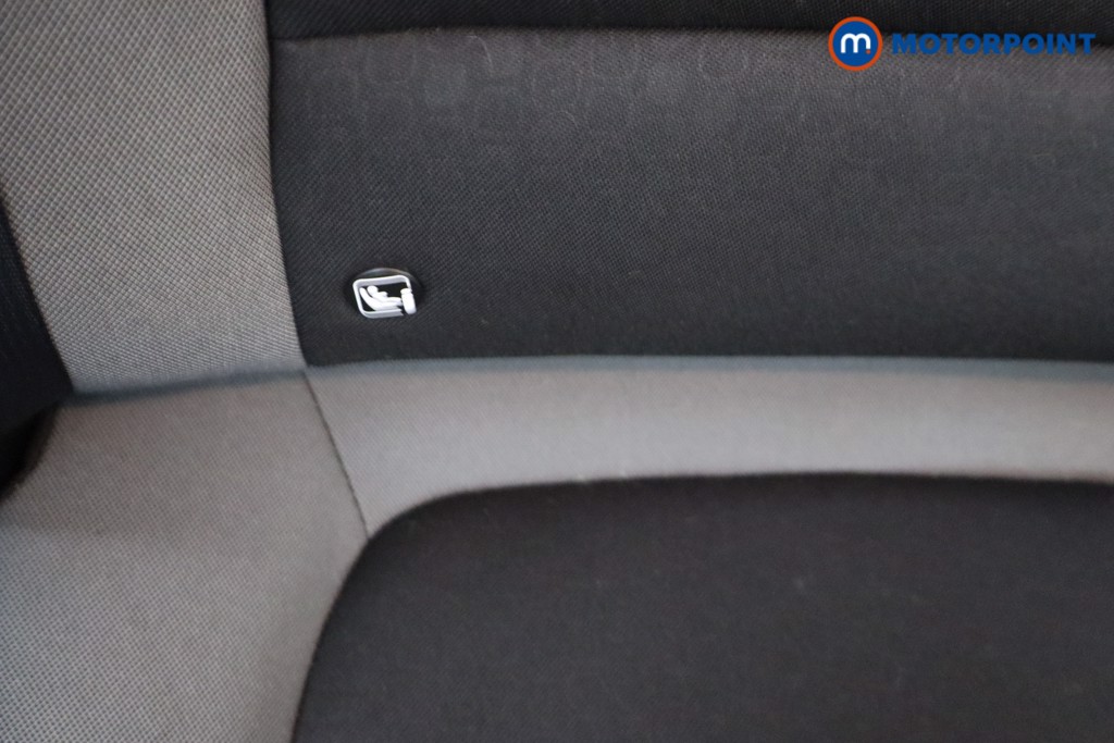 Hyundai Kona Premium Manual Petrol SUV - Stock Number (1638932) - 21st supplementary image