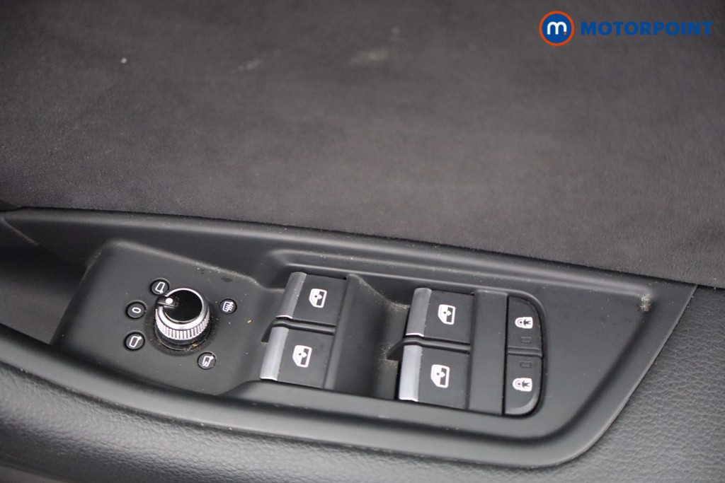 Audi A4 Black Edition Automatic Petrol Estate - Stock Number (1638954) - 3rd supplementary image