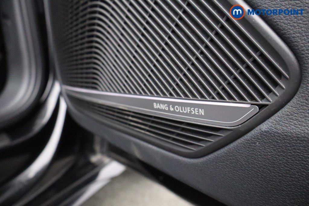 Audi A4 Black Edition Automatic Petrol Estate - Stock Number (1638954) - 5th supplementary image