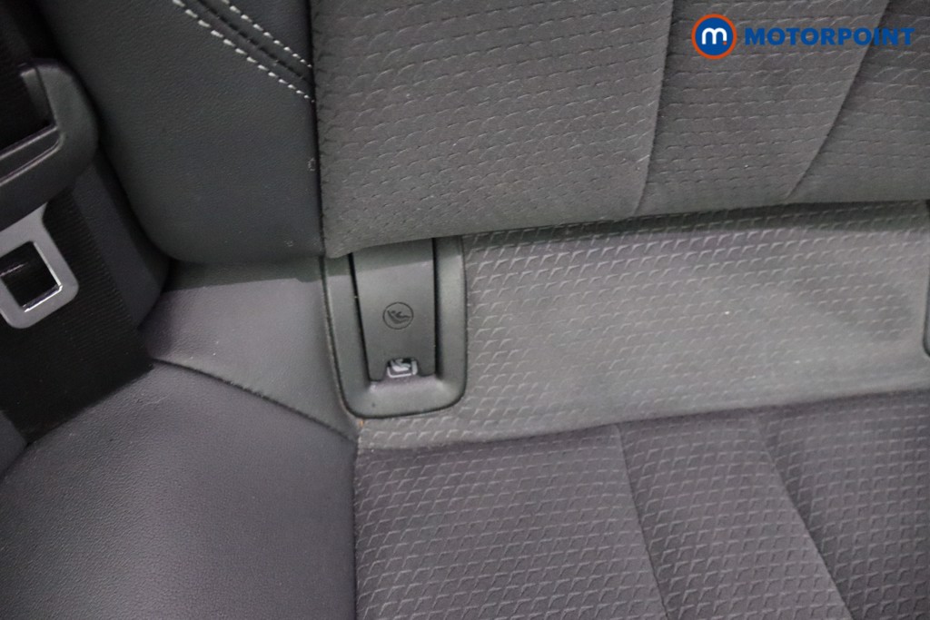 Audi A4 Black Edition Automatic Petrol Estate - Stock Number (1638954) - 23rd supplementary image