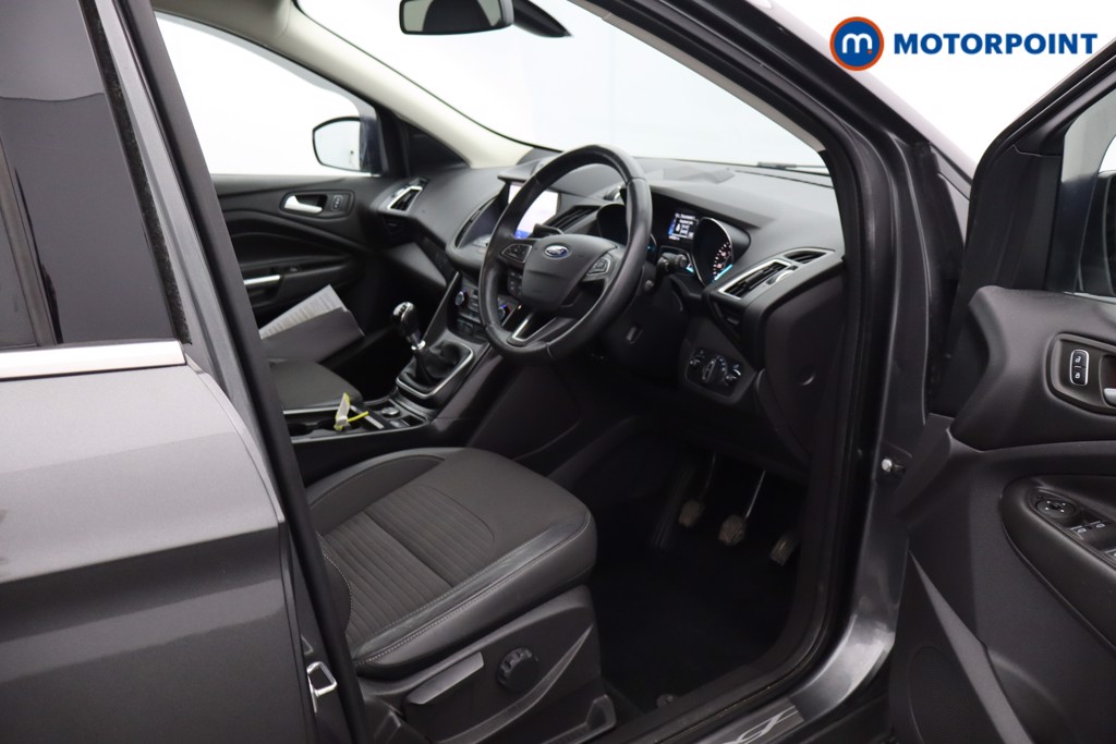 Ford Kuga Titanium Edition Manual Petrol SUV - Stock Number (1639941) - 1st supplementary image