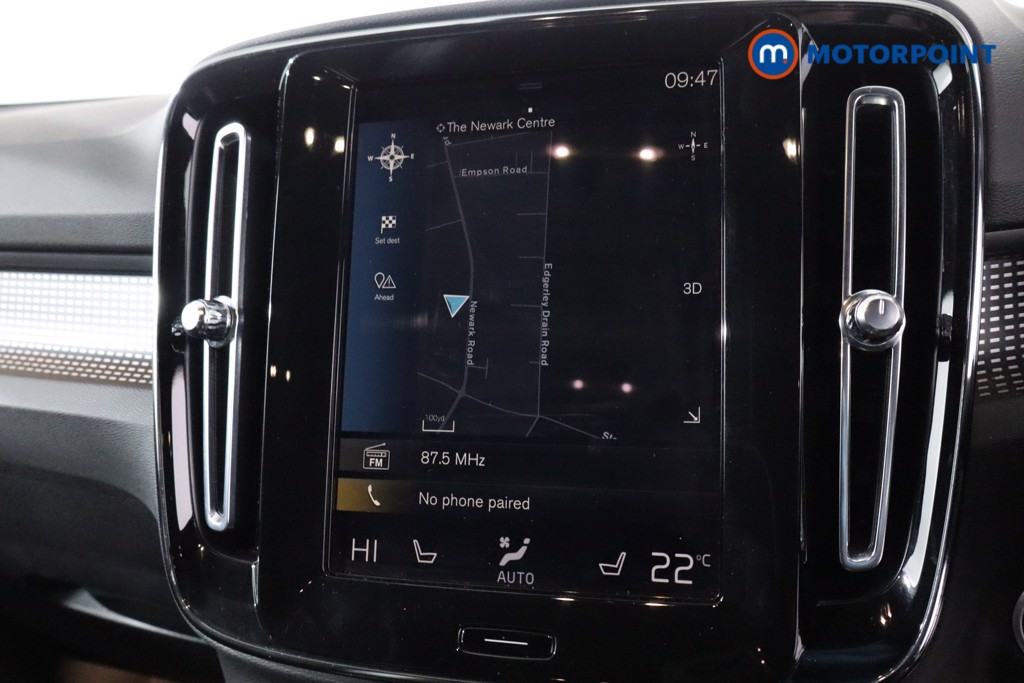 Volvo Xc40 R Design Automatic Petrol SUV - Stock Number (1640015) - 2nd supplementary image