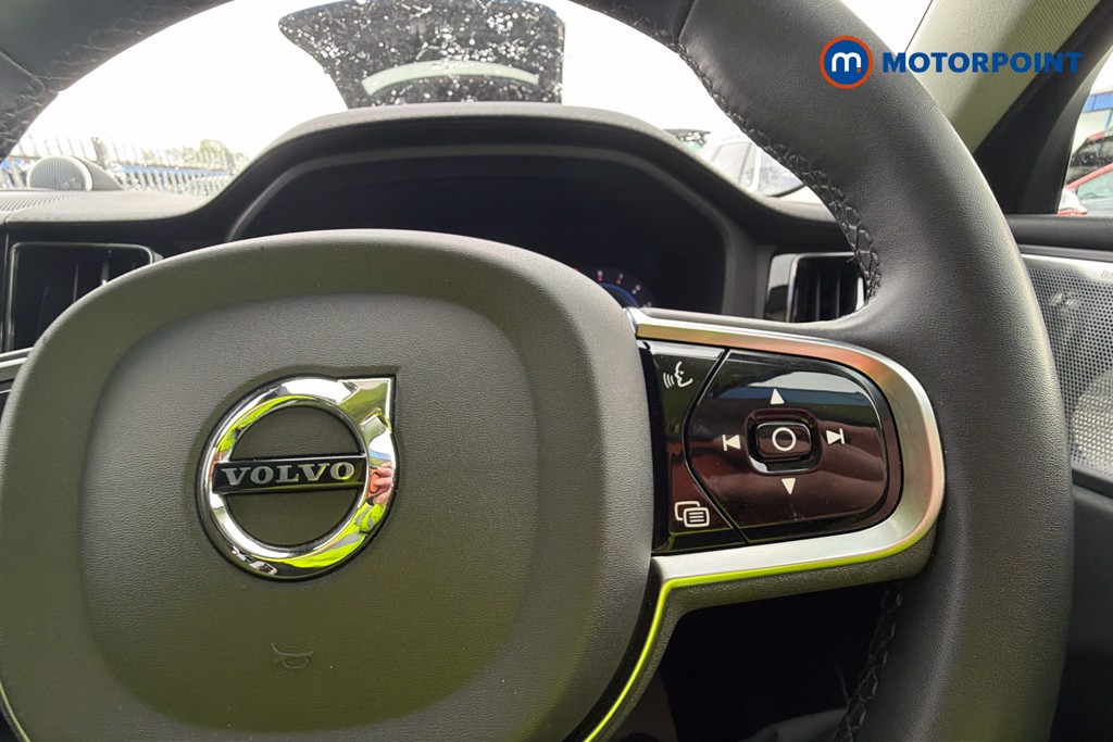 Volvo Xc60 Ultimate Automatic Petrol SUV - Stock Number (1640173) - 4th supplementary image