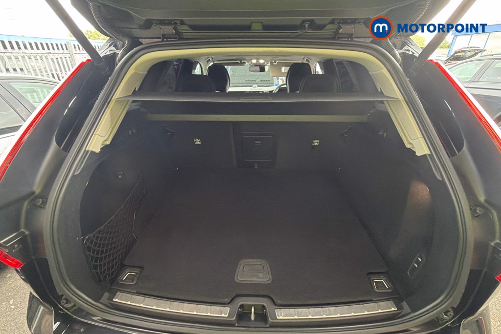 Volvo Xc60 Ultimate Automatic Petrol SUV - Stock Number (1640173) - 33rd supplementary image
