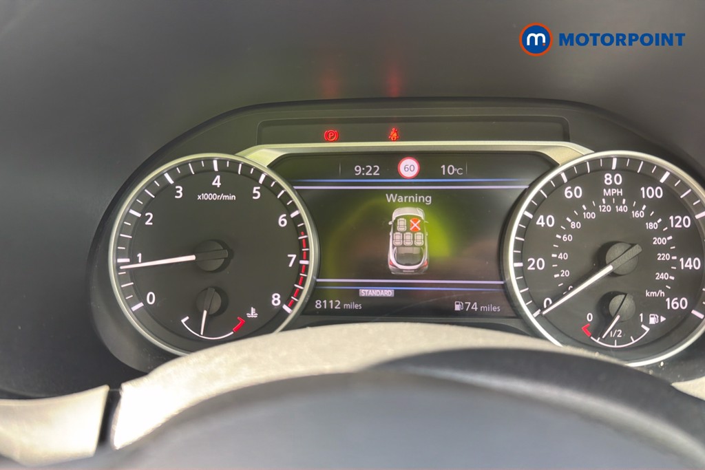 Nissan Juke N-Connecta Manual Petrol SUV - Stock Number (1640228) - 8th supplementary image
