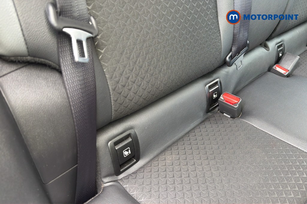 Nissan Juke N-Connecta Manual Petrol SUV - Stock Number (1640228) - 29th supplementary image
