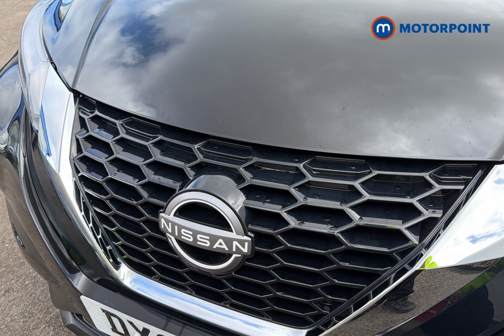 Nissan Juke N-Connecta Manual Petrol SUV - Stock Number (1640228) - 45th supplementary image