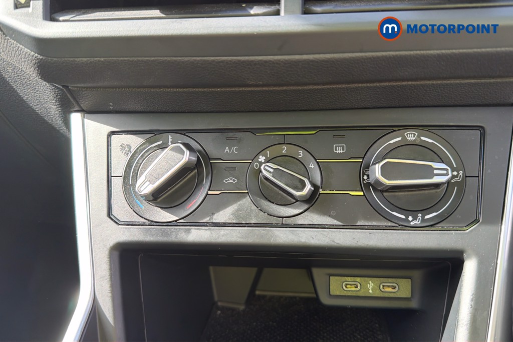 Volkswagen Polo Life Manual Petrol Hatchback - Stock Number (1640286) - 12th supplementary image