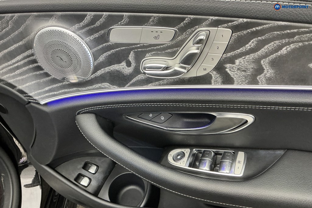 Mercedes-Benz E Class Amg Line Night Edition Automatic Petrol Plug-In Hybrid Saloon - Stock Number (1640298) - 23rd supplementary image