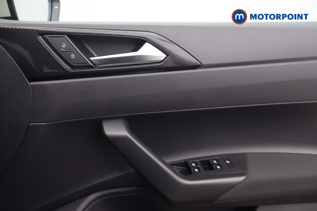 Volkswagen Polo Life Manual Petrol Hatchback - Stock Number (1640698) - 9th supplementary image