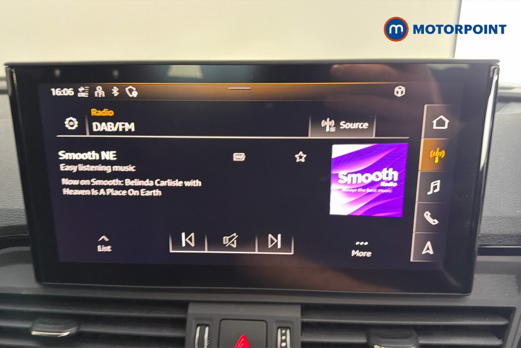 Audi Q5 S Line Automatic Petrol SUV - Stock Number (1640896) - 9th supplementary image