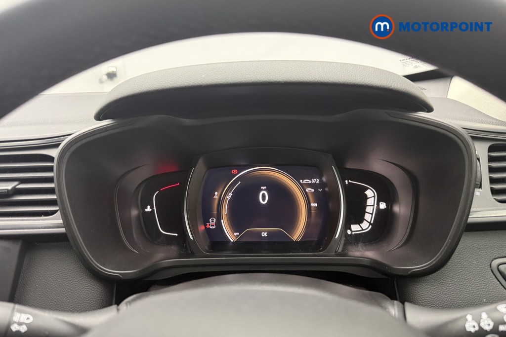 Renault Kadjar Play Manual Petrol SUV - Stock Number (1640925) - 9th supplementary image