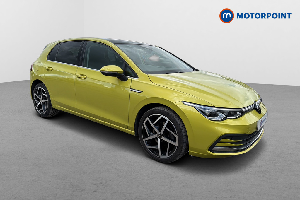 Volkswagen Golf Style Automatic Petrol Hatchback - Stock Number (1640984) - Drivers side front corner