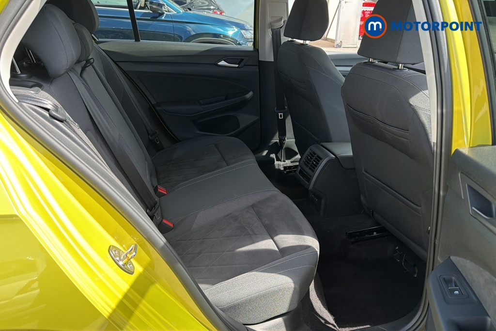 Volkswagen Golf Style Automatic Petrol Hatchback - Stock Number (1640984) - 25th supplementary image