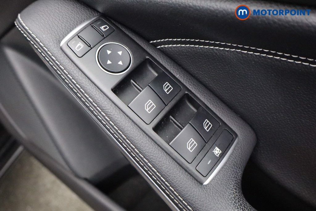 Mercedes-Benz A Class Sport Manual Petrol Hatchback - Stock Number (1641013) - 3rd supplementary image