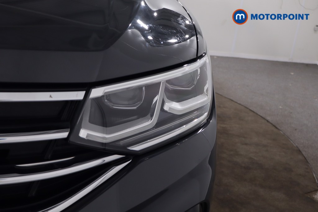 Volkswagen Tiguan R-Line Automatic Petrol SUV - Stock Number (1641115) - 33rd supplementary image