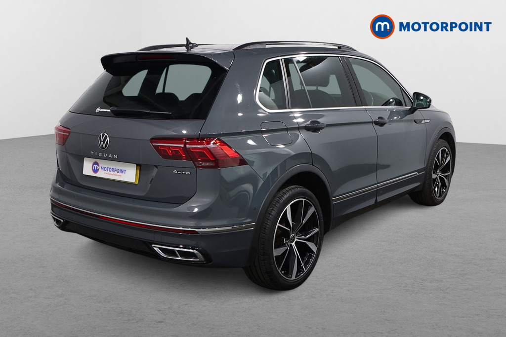 Volkswagen Tiguan R-Line Automatic Petrol SUV - Stock Number (1641115) - Drivers side rear corner