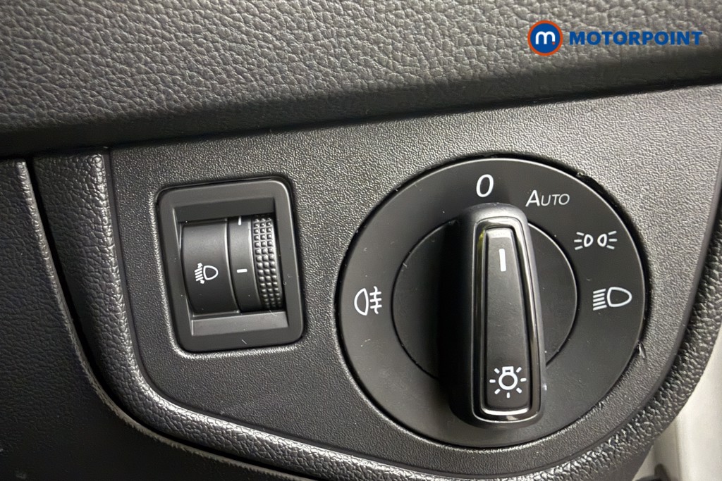 Volkswagen Polo Life Manual Petrol Hatchback - Stock Number (1641204) - 15th supplementary image