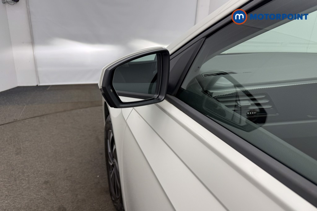 Volkswagen Polo Life Manual Petrol Hatchback - Stock Number (1641204) - 27th supplementary image