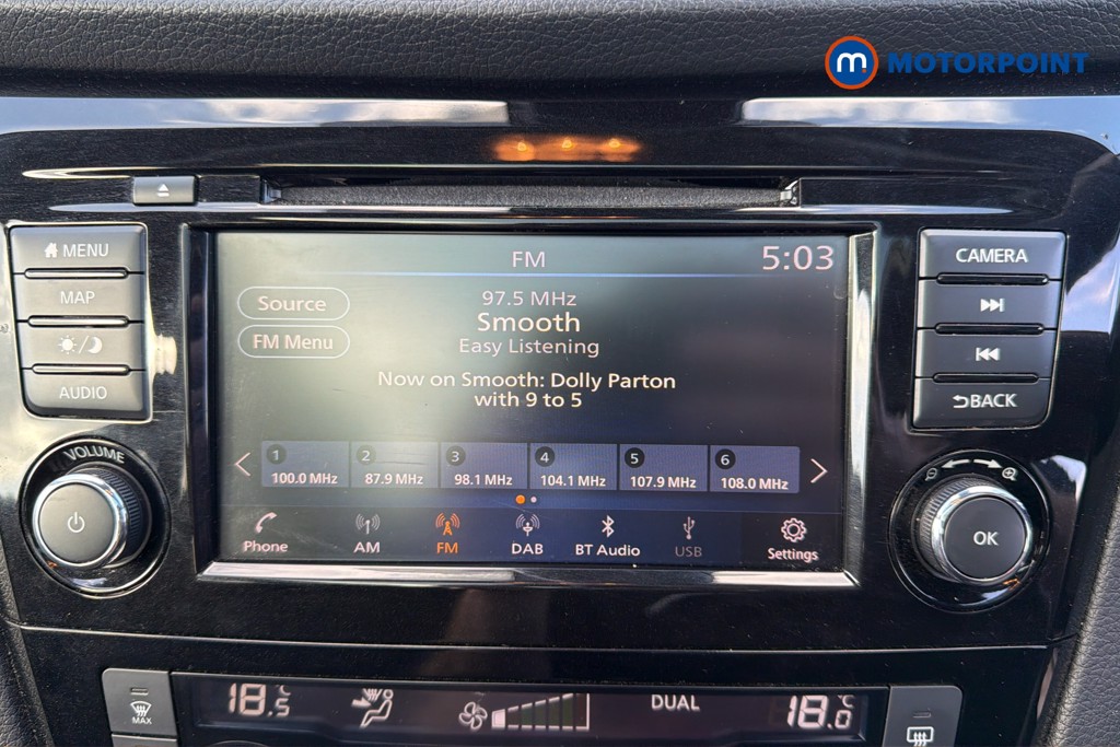 Nissan Qashqai N-Connecta Manual Petrol SUV - Stock Number (1641607) - 9th supplementary image