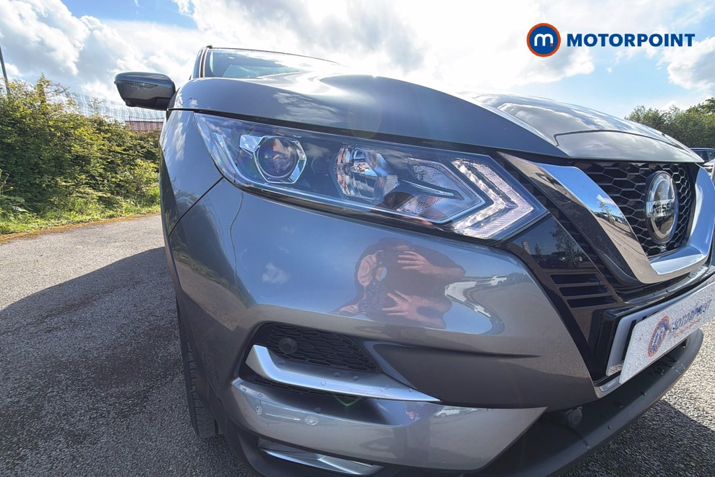 Nissan Qashqai N-Connecta Manual Petrol SUV - Stock Number (1641607) - 44th supplementary image