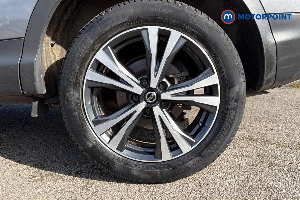 Nissan Qashqai N-Connecta Manual Petrol SUV - Stock Number (1641607) - 48th supplementary image