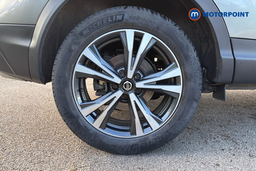 Nissan Qashqai N-Connecta Manual Petrol SUV - Stock Number (1641607) - 49th supplementary image
