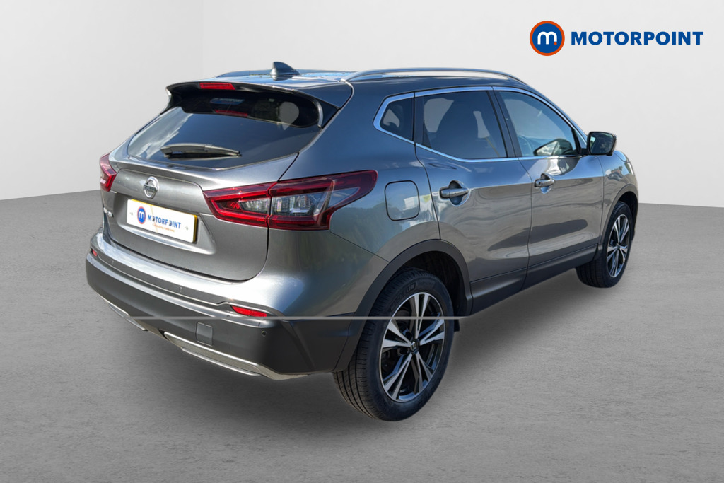 Nissan Qashqai N-Connecta Manual Petrol SUV - Stock Number (1641607) - Drivers side rear corner