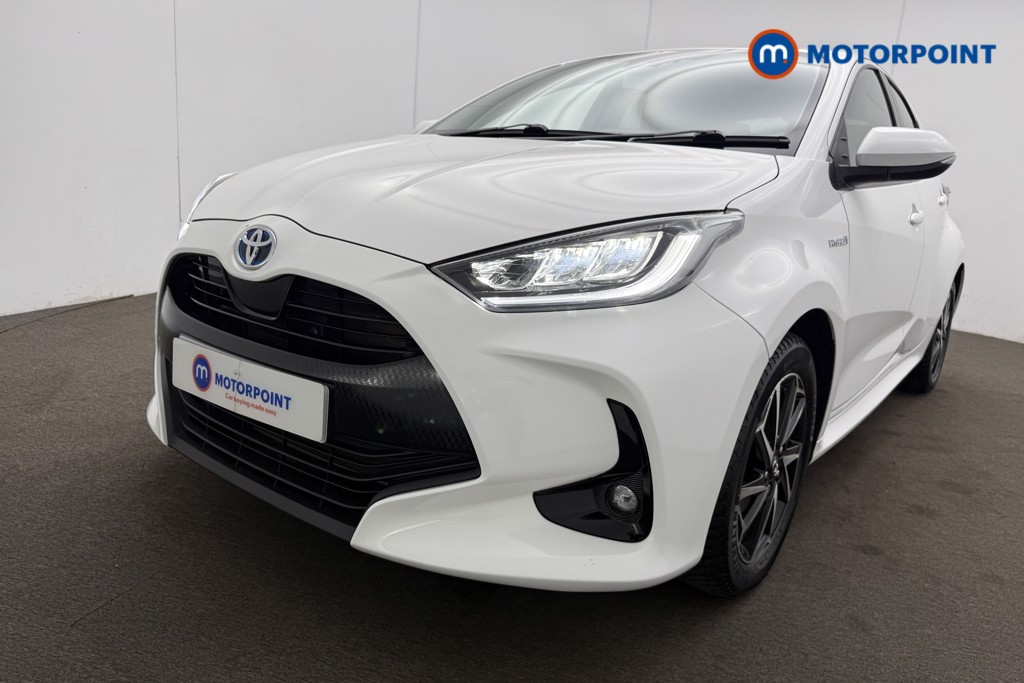 Toyota Yaris Design Automatic Petrol-Electric Hybrid Hatchback - Stock Number (1641654) - 22nd supplementary image
