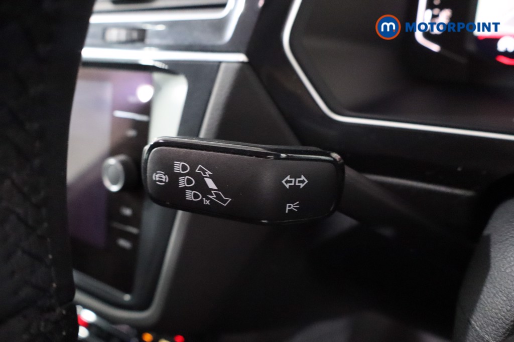 Volkswagen Tiguan R-Line Automatic Petrol SUV - Stock Number (1641687) - 16th supplementary image