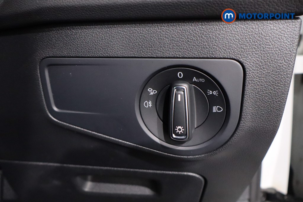 Volkswagen Tiguan R-Line Automatic Petrol SUV - Stock Number (1641687) - 18th supplementary image