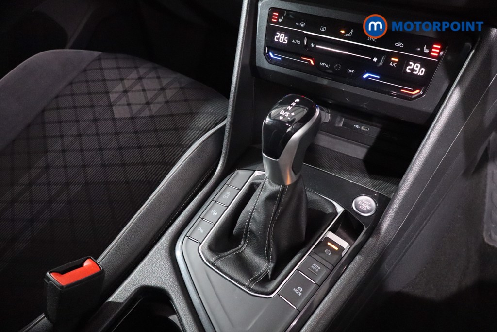 Volkswagen Tiguan R-Line Automatic Petrol SUV - Stock Number (1641687) - 21st supplementary image