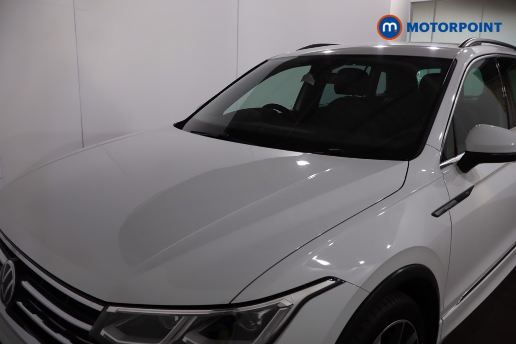 Volkswagen Tiguan R-Line Automatic Petrol SUV - Stock Number (1641687) - 31st supplementary image