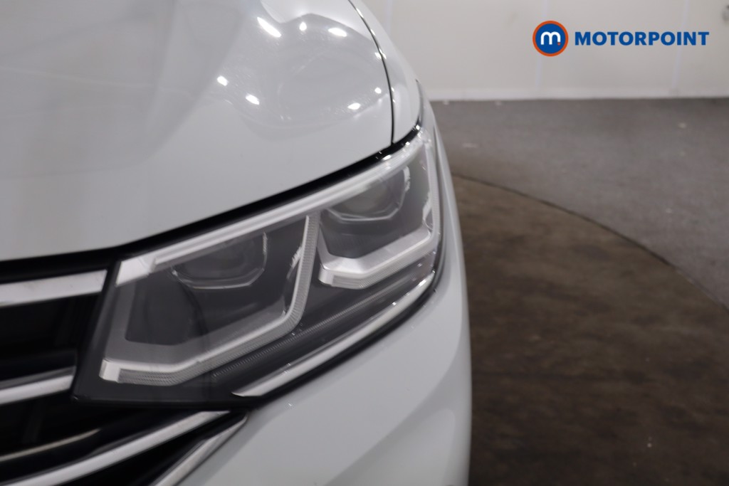 Volkswagen Tiguan R-Line Automatic Petrol SUV - Stock Number (1641687) - 33rd supplementary image