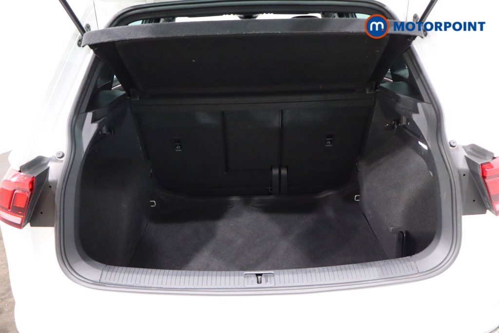 Volkswagen Tiguan R-Line Automatic Petrol SUV - Stock Number (1641687) - 40th supplementary image