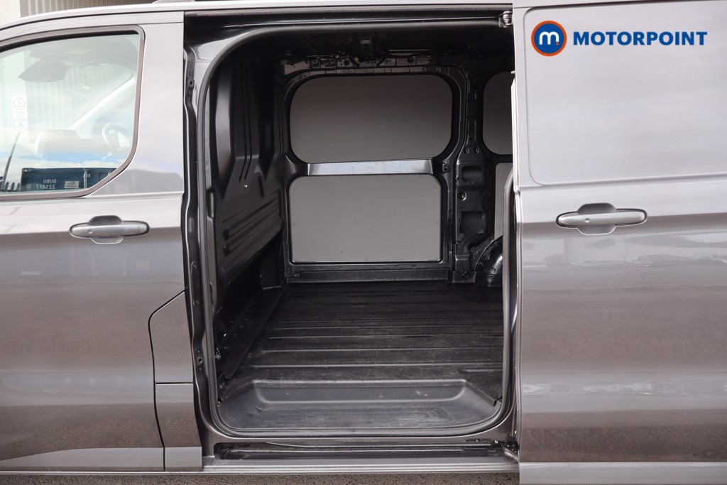 Ford Transit Custom Limited Manual Diesel Panel Van - Stock Number (1641724) - 5th supplementary image