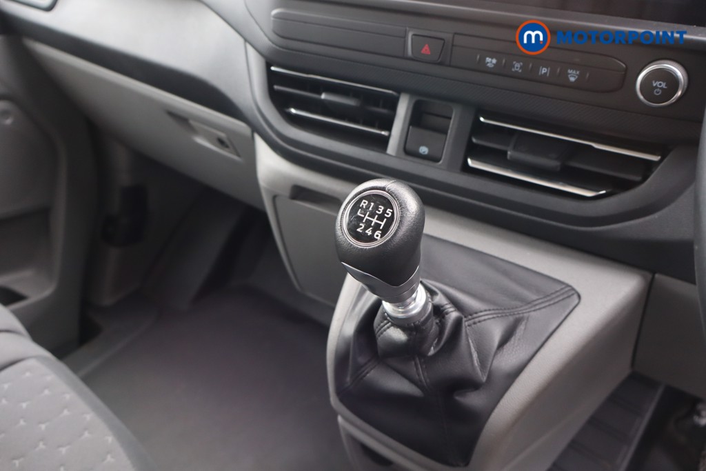 Ford Transit Custom Limited Manual Diesel Panel Van - Stock Number (1641724) - 18th supplementary image