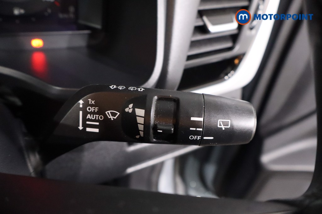 Nissan Qashqai N-Connecta Manual Petrol SUV - Stock Number (1641765) - 15th supplementary image