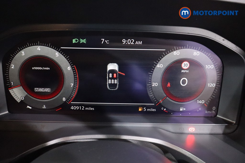 Nissan Qashqai N-Connecta Manual Petrol SUV - Stock Number (1641765) - 16th supplementary image